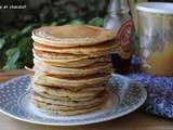 Pancakes moelleux à la compote de pommes ( sans matières grasses ajoutées et sans oeufs)