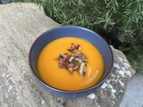 Velouté potimarron et son craquant lard fumé et champignons