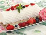 Bûche de printemps avec de bonnes fraises...Qu'en pensez vous