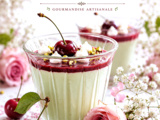 Panna cotta pistache cerises....Un délice très facile à réaliser