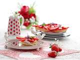 Tartelettes aux fraises et crème pâtissière au basilic