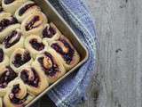 Brioches aux bleuets et aux amandes