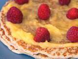 Gâteau de crêpes lemon curd framboises