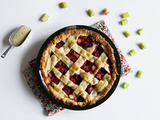 Tourte à la rhubarbe et aux fruits rouges