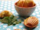 Madeleines à la menthe et aux écorces de citron