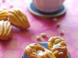 Minis madeleines tomates/chèvre et pignons de pin