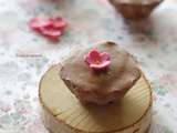 Mousses au chocolat sur roses des sables