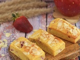 Petits cakes fraises/citron et amandes effilées
