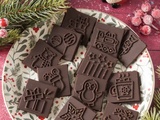 Petits carrés de chocolat de noel à offrir