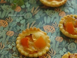 Tartelettes abricots, chèvre, miel et romarin