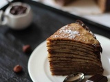 Gâteau de crêpes au chocolat et noisettes