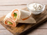 Wraps de saumon fumé aux baies roses