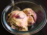 Glace aux amandes grillées et cerises confites / Toasted almond and candied cherry ice cream