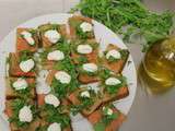 Toasts saumon fumé, roquette et mousse au citron