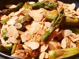 Wok d’asperges vertes au poulet