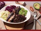 Bowl au chou rouge, lentille et sardines