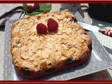 Gâteau moelleux aux framboises et amandes