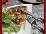 Quiche aux tomates cerise, mozzarella et pignons de pin