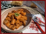 Rigatoni aux chipolatas et pesto rosso