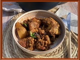 Tajine de poulet aux pruneaux, abricots et fruits secs