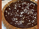 Tarte financière tigrée au chocolat