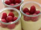 Crème à la vanille et framboises