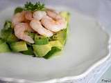 Tartare d'avocat et crevettes roses