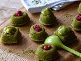 Financiers matcha, groseilles et chocolat blanc