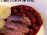 Magret de canard, sauce aux cerises