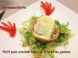 Petits pains crochons farcis au brie et au jambon