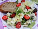 Salade de fraises au roquefort