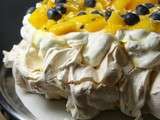 Pavlova à la Mangue et Fruit de la Passion