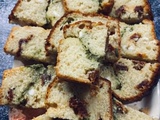 Cake salé aux tomates séchées, fromage de chèvre et pesto maison