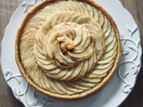 Sagrada Família dans l’Assiette : Notre Tarte en Spirale aux Pommes