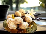 Biscuits secs - Boules coco / vanille /yuzu