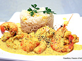 Crevettes sauce coco, colombo, curcuma, gingembre avec du riz