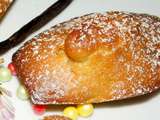 Madeleines aux poudres de baobab, feuilles de graviola corossol et racine de maca