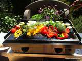 MÉLI MÉLO de LÉGUMES tout en couleur avec des oeufs - a la plancha a gaz