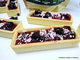 Trendy tartelettes rectangles aux prunes confites au miel