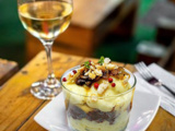 Verrine au boudin noir, pommes de terre, oignons et pommes