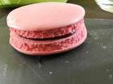 Macaron à la framboise