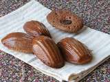 Madeleines pralinées à la fleur de sel, coeur chocolat