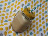 Smoothie au lait d'amandes et au café