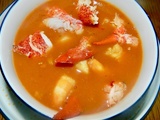 Bisque de homard agrémenté d'un petit velouté de crevettes