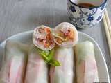 Rouleaux de printemps aux radis roses, sauce cacahuètes