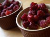 Gâteau mousseux aux framboises fraîches