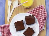 Brownie au chocolat noir, noisettes et zestes d'orange