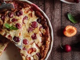 Clafoutis aux abricots et cerises