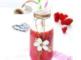 Smoothie Fraises & Graines de Chia au Lait d'amandes