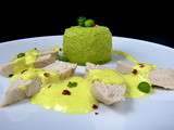 Flan de petits pois au curry, volaille & sauce curry